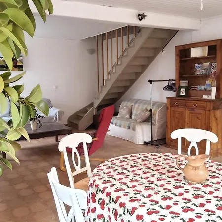 Gite Familial 9 Pers La Maison Sous Les Etoiles